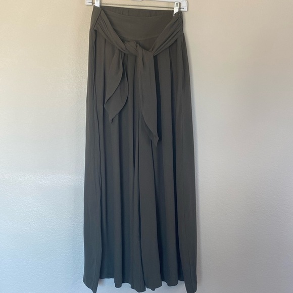 Marlowe Sirena palazzo tie waist pants women’s large army green EUC flowy - Picture 1 of 8